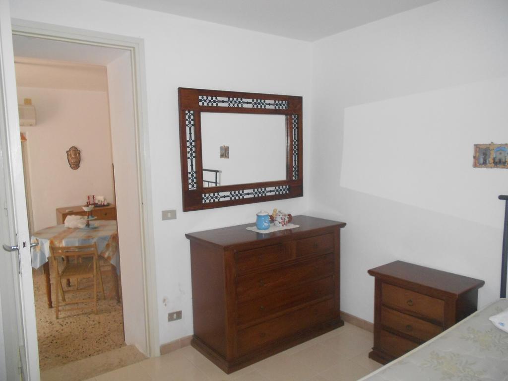 فيلا كوستوناتشيفي Casa Vacanze Scurati الغرفة الصورة