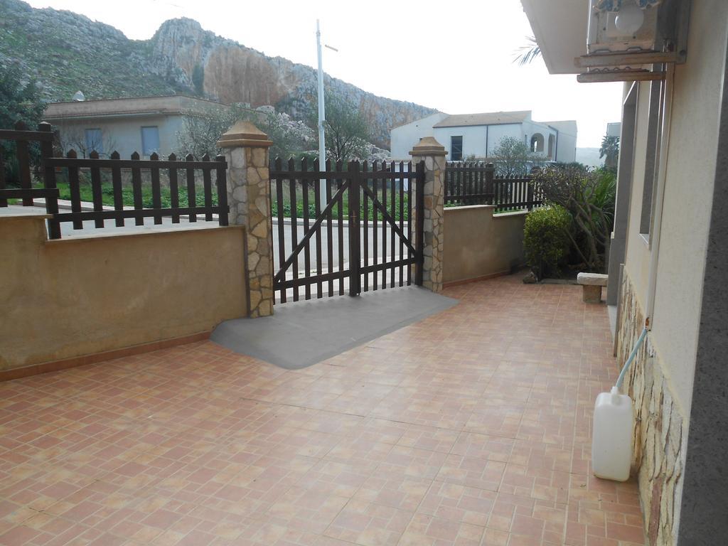 فيلا كوستوناتشيفي Casa Vacanze Scurati الغرفة الصورة